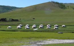 Discover Mongolia: Nomadic Wonders and Endless Horizons (11)