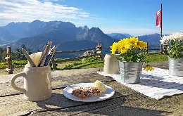 One week self-guided tour in Austria visiting 10 lakes. (16)