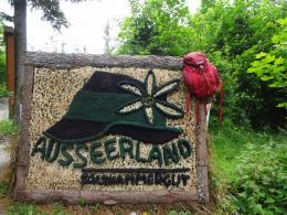 One week self-guided tour in Austria visiting 10 lakes. (10)